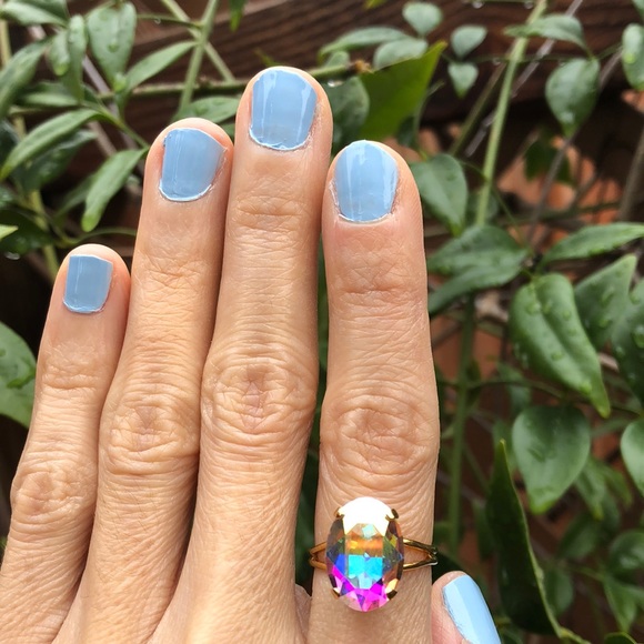 Aurora Borealis + Gold Oval Crystal Ring - Picture 11 of 16